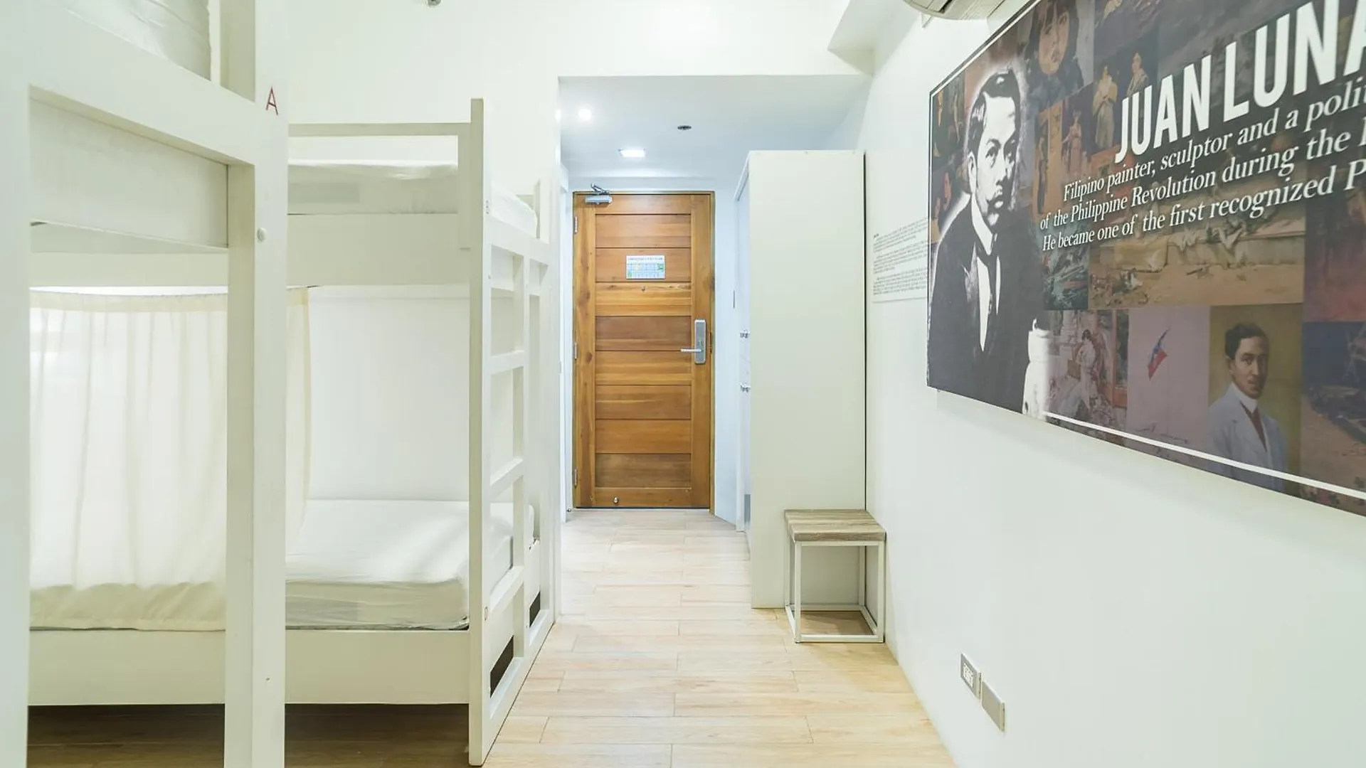 Heroes Hotel Manille