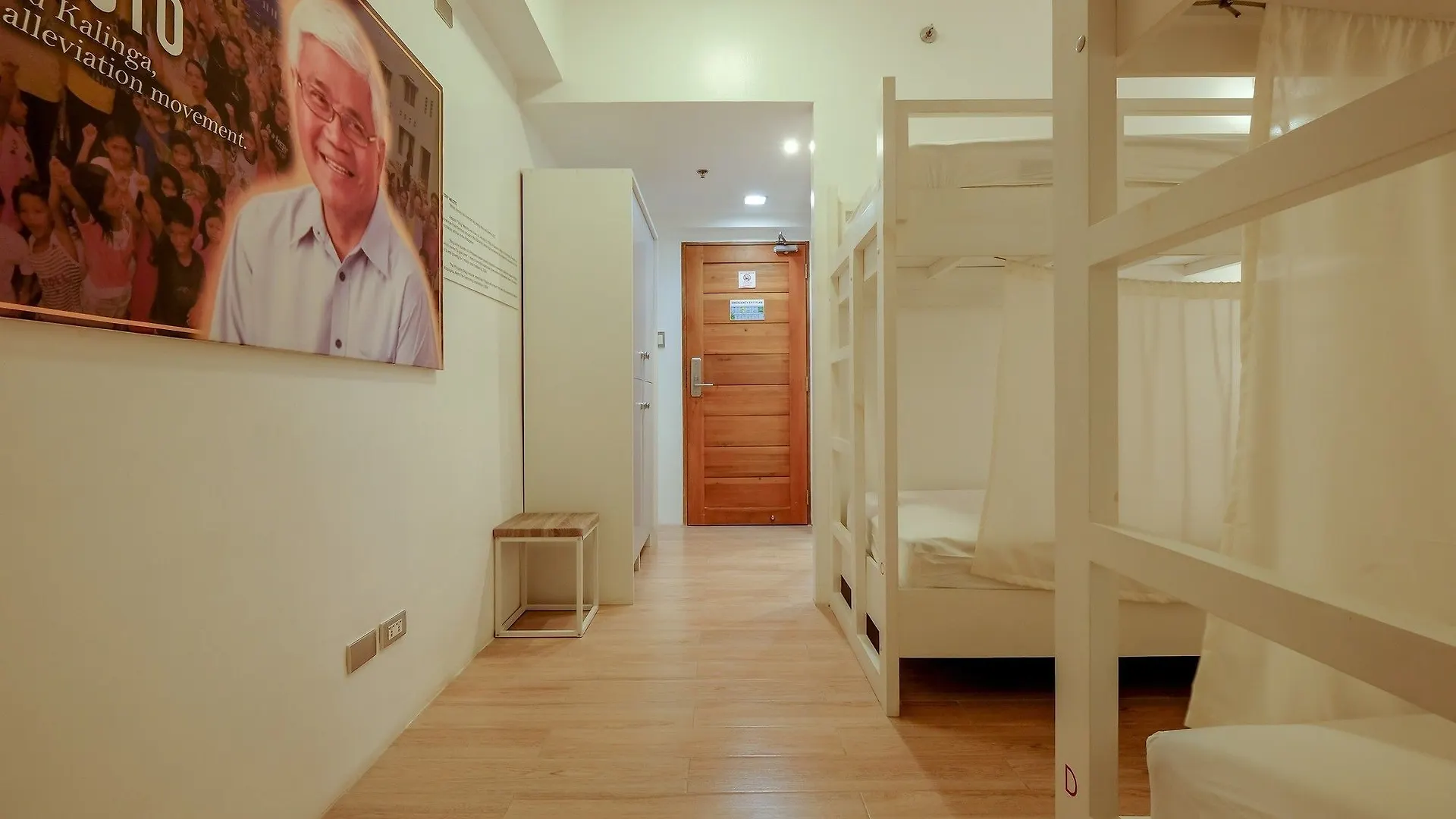 ***  Heroes Hotel Manille Philippines